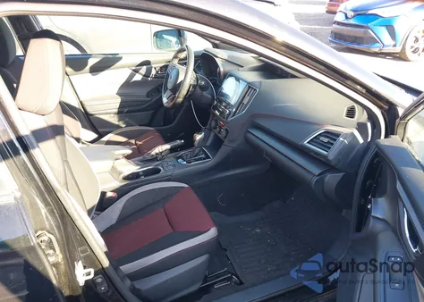 2022 Subaru Impreza Sport 5-Door z USA, uszkodzony, nr VIN 4S3GTAL65N3704258